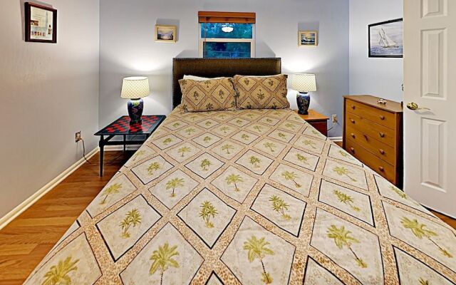 Deckhouse - Two Bedroom Home