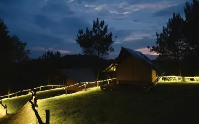 Anji Qijian Valley Microluxury Camp