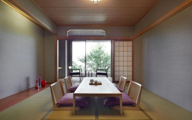 Hilltop Resort Fukuoka