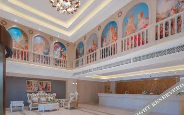 Vienna Hotel (Muping Century Huating Branch)