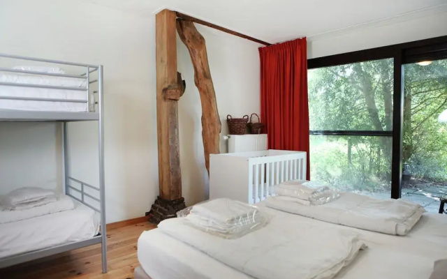 Farmhouse Appartment in Eede