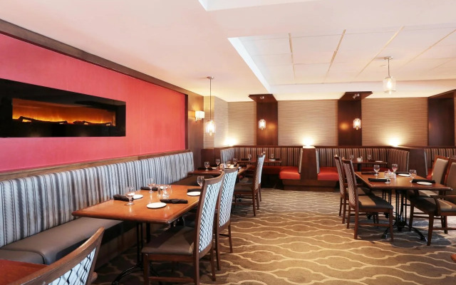 Four Points by Sheraton London