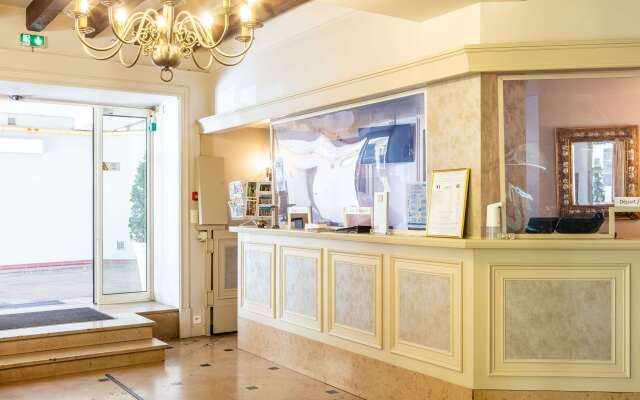 Hotel Le Maxime, BW Signature Collection