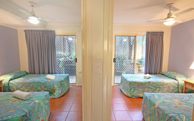 Coolum Beach Getaway Resort – Guest Rooms – Coolum Beach