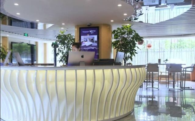 Leshan Wow Hotel