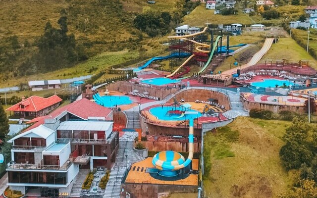 Parque Acuático Planeta Azul