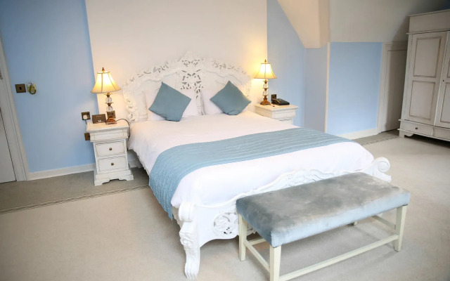 Shendish Manor Hotel & Golf Course