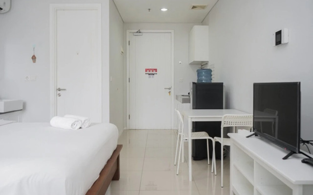 Nice and Elegant Studio at Paddington Heights Apartment