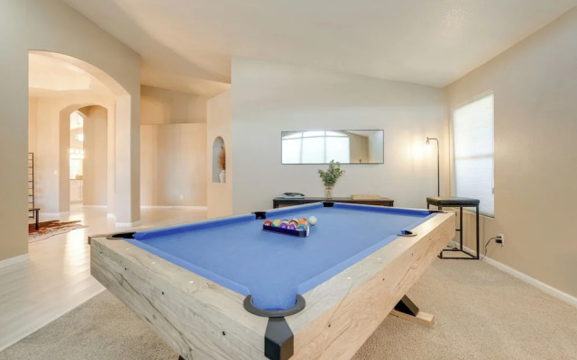 Private Pool & Patio: Spacious Gilbert Getaway!