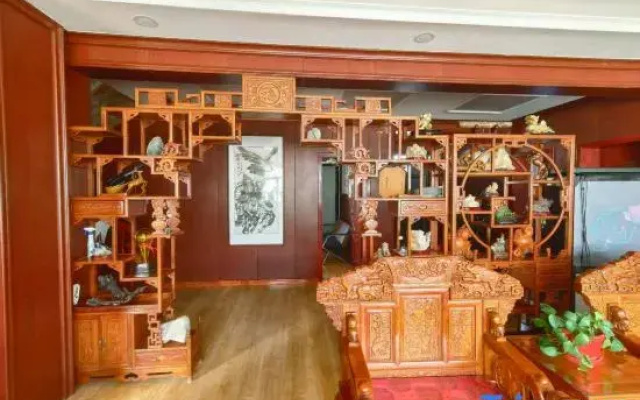 Jiashanchunshui Guesthouse