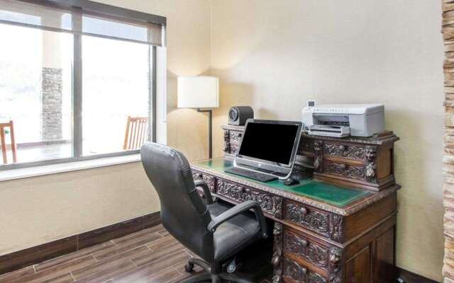 Comfort Inn at Royal Blue