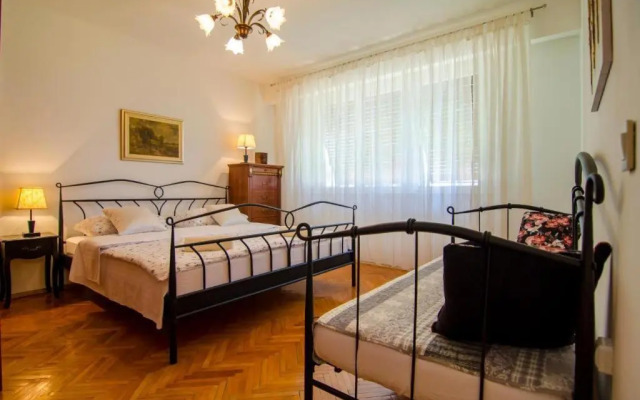 Turkish Tower Apartment