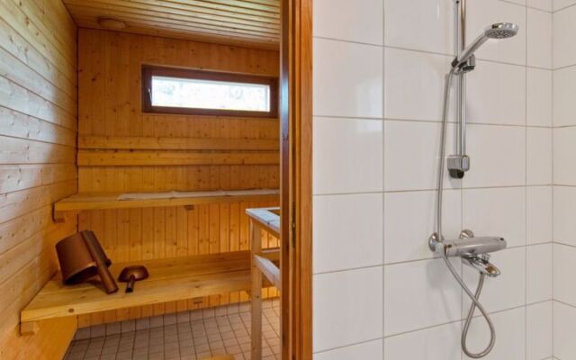 Nuottiniemi 7