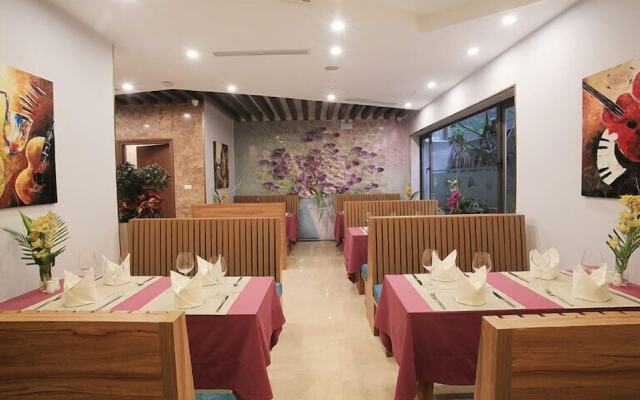 Oriana Hotel & Apartment