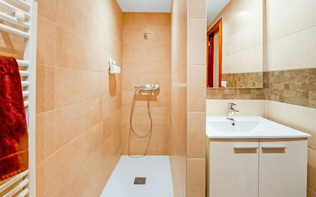 Hillview Holiday Home in Laguardia With Terrace