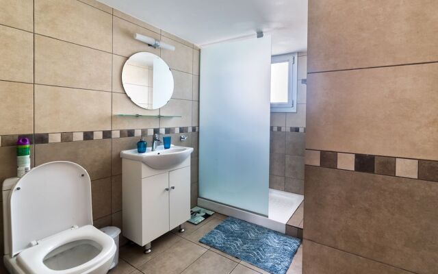 Pebble Beach Holiday Apartments