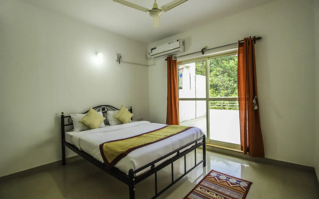 OYO Home 10100 Bright 3BHK Canacona South Goa