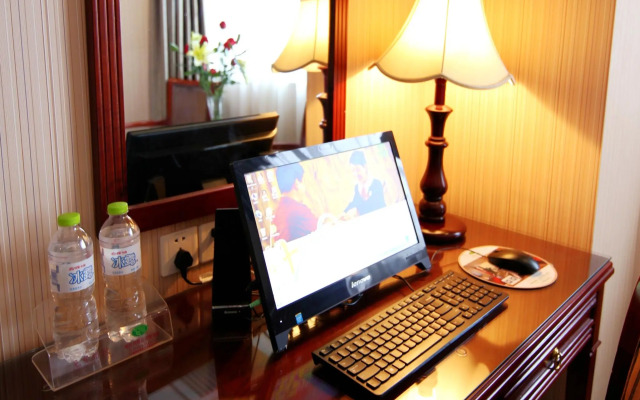 Vienna Hotel Nanning Train Station