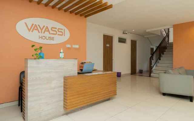 RedDoorz Syariah near Prasetya Mulya Cilandak campus