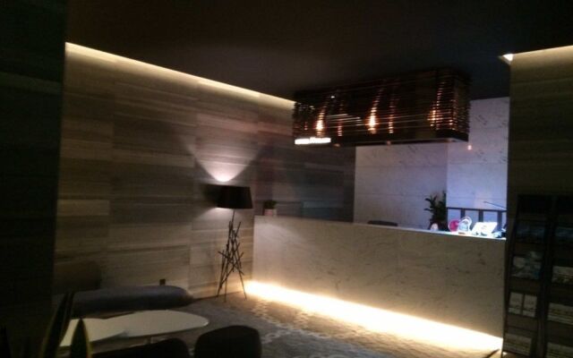 Hotel M Place