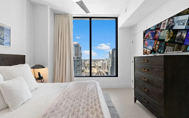 Exclusive 48th Floor Condo in Miami