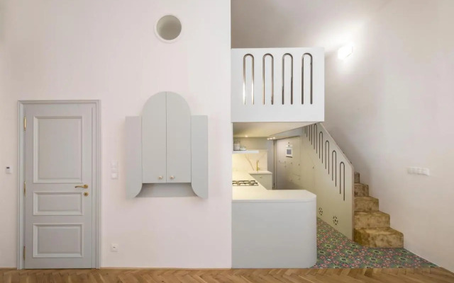 Downtown Designer apartment Karlin