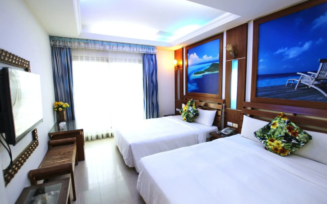 Seashell Bay Hotel