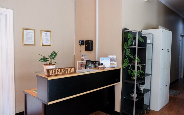 Lagoon Guest House By RedDoorz