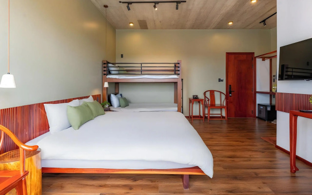 Pi Boutique Hostel