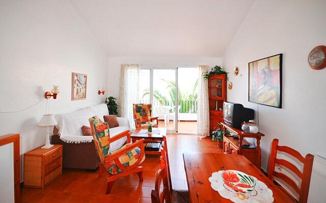 Apartment in Santa Pola with a shared pool