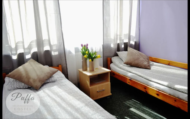 ZiZi Central Hostel