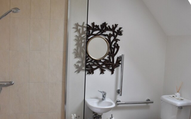 The English Wine Centre