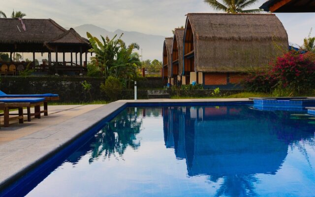 Oyo 1321 Mountain Resort