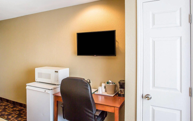 Quality Inn & Suites