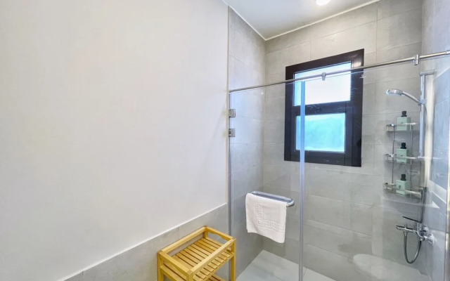 Xuru Stays I Genial 2 BDR w / Pool Access @ Cyan El Gouna