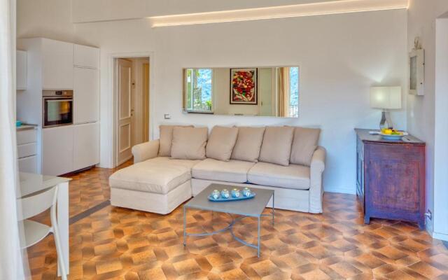 MARLA House Sea View