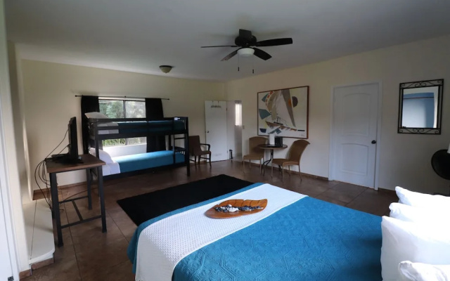 Hawaii Island Resort
