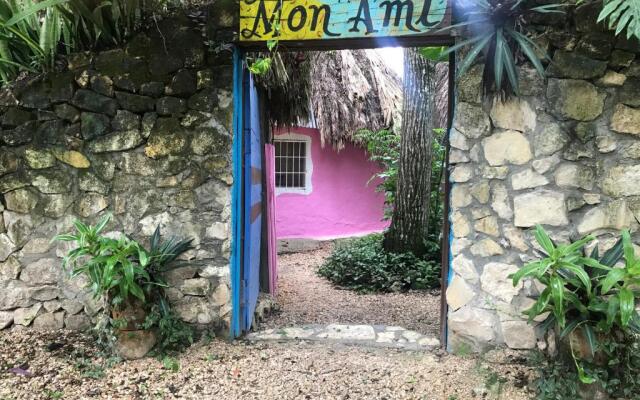 Hotel Mon Ami