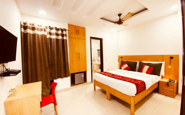 Sarvasa Residency