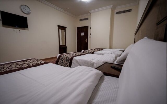 Qasr Alazizia Hotel