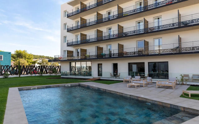 Golden Tulip Martigues Provence