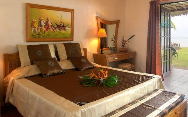 Fish Unlimited Beach & Dive Resort