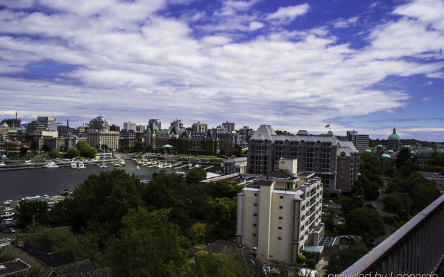 Harbour Towers