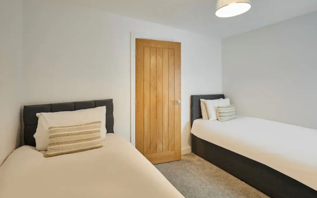 Host Stay The Globe Apartment 4