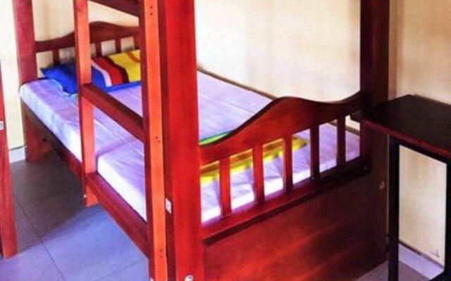 Yoho Hi Lanka Hostel - Negombo