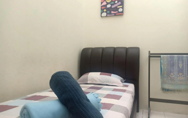 Kh Homestay Comfy N Calm (Muslim Only)