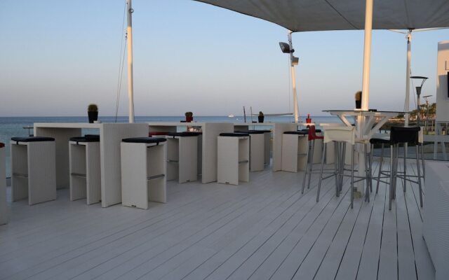 Pola Costa Beach Hotel Apartment