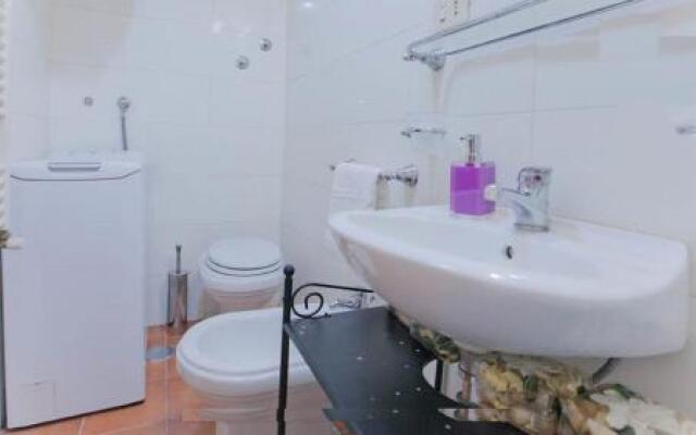 Old Rome Apartment