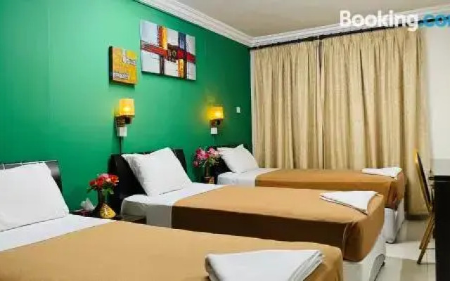 Royal Prince Hotel