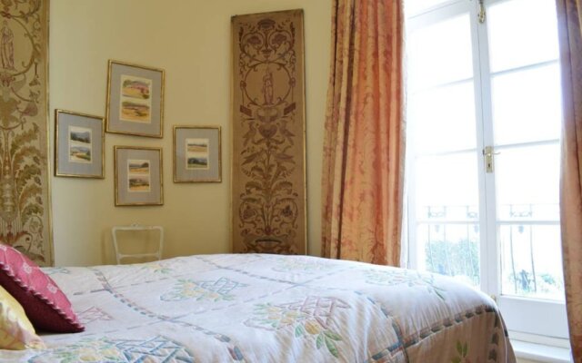 Central Notting Hill 1 Bedroom Apartment
